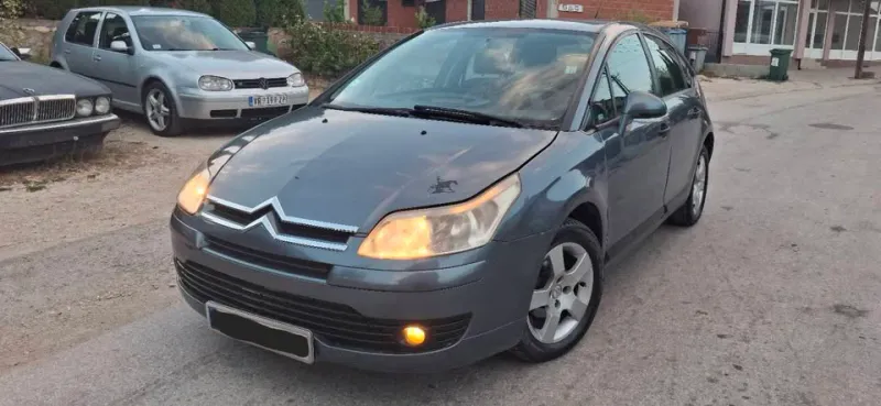 Citroën C4