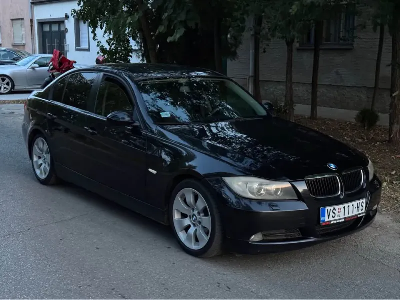 BMW E90