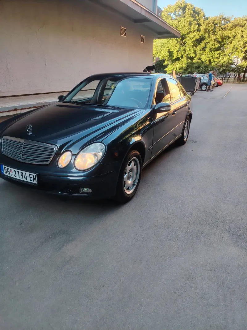 Mercedes-Benz E 220 CDI