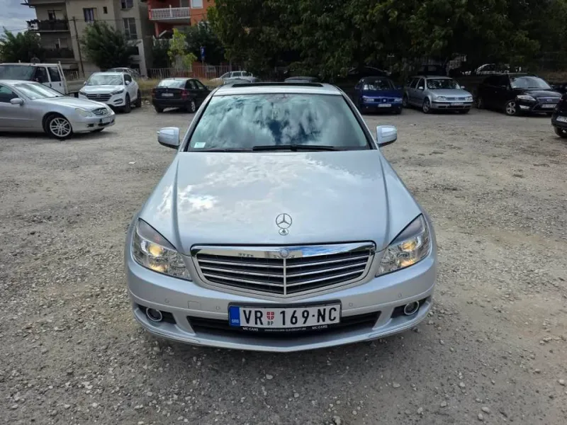 Mercedes-Benz C 200